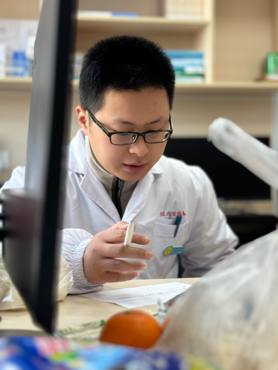 武汉健民叶开泰中医门诊陈坚义医生:中医治疗小儿抽动症2